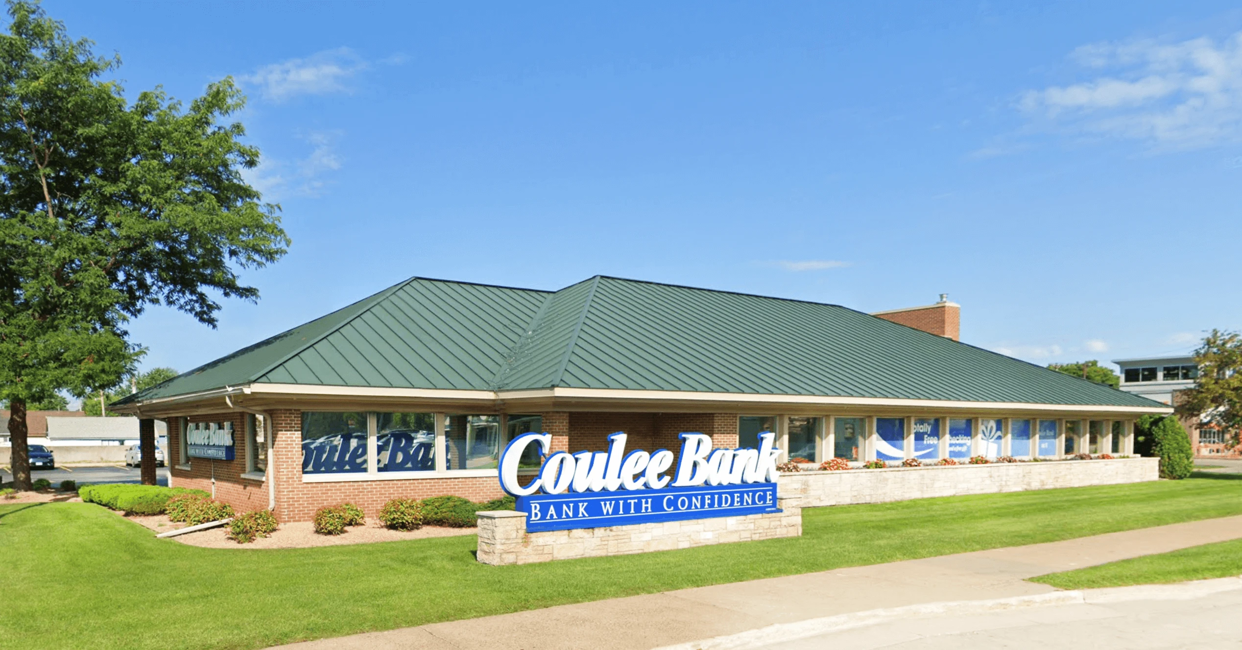 La Crosse branch main office